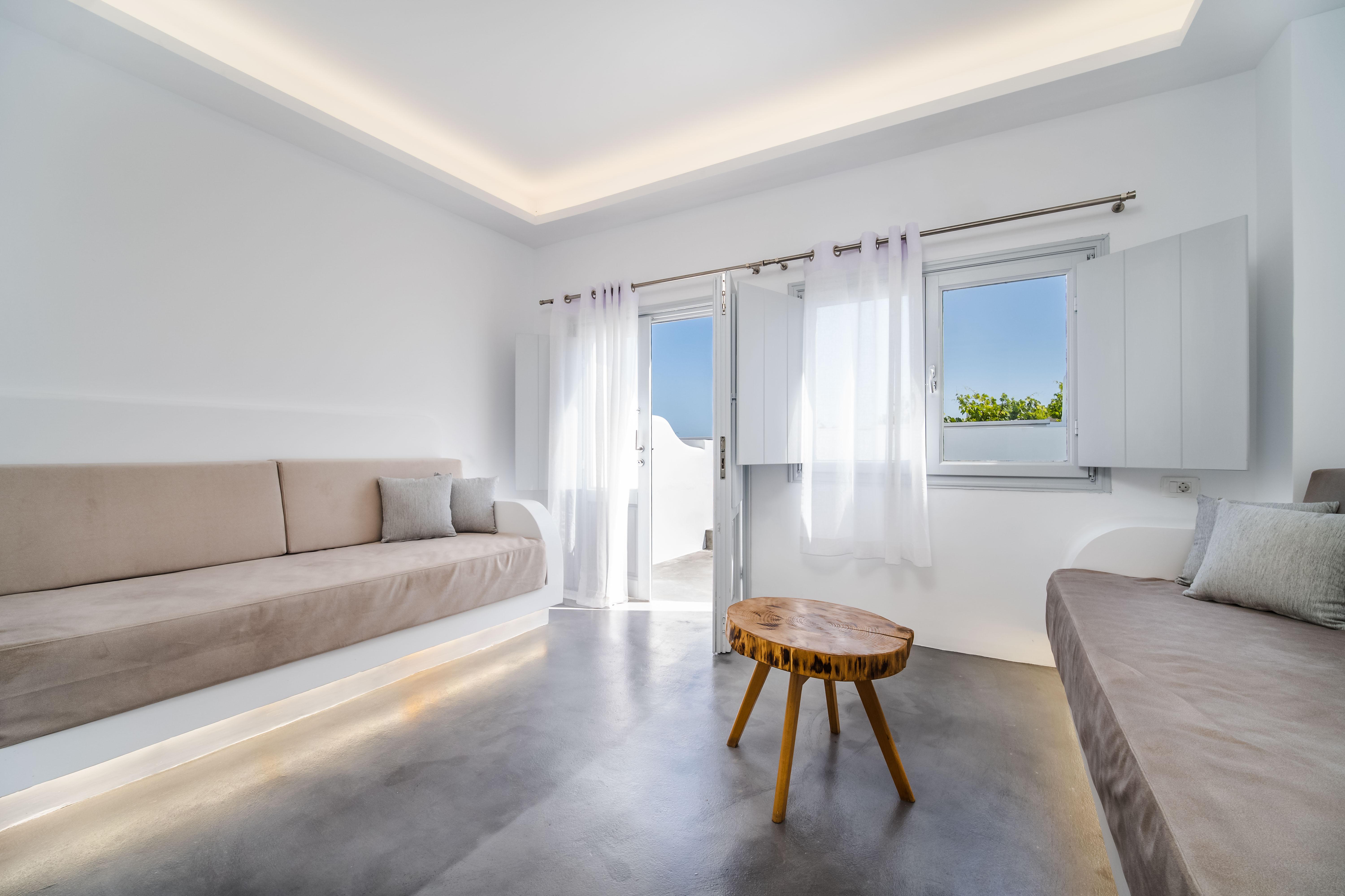 Serenita Luxury Suites Akrotírion المظهر الخارجي الصورة