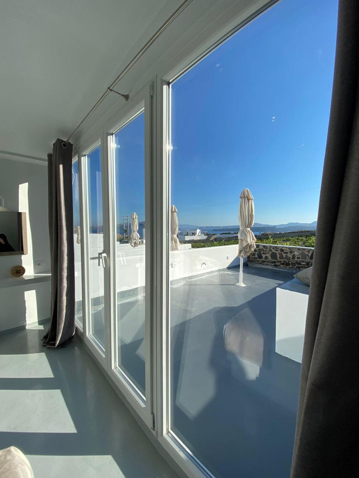 Serenita Luxury Suites Akrotírion المظهر الخارجي الصورة